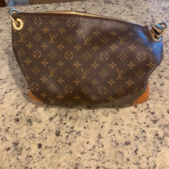 2 pieces LV Berri mm handbag & wallet… - Picture 4 of 7